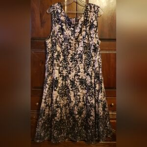 Women's dress